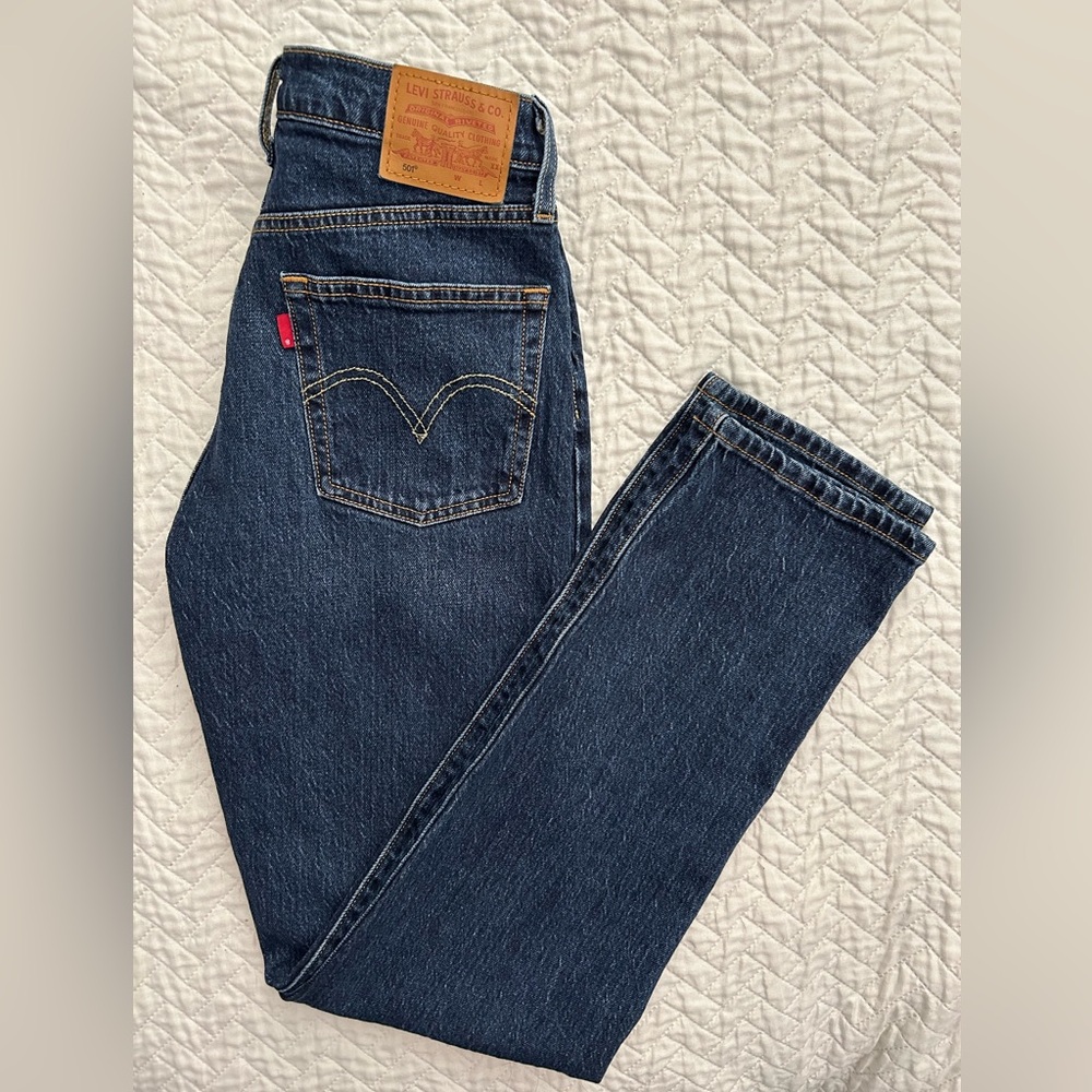 Levi’s 501 Dark Wash Jeans, Size 26
